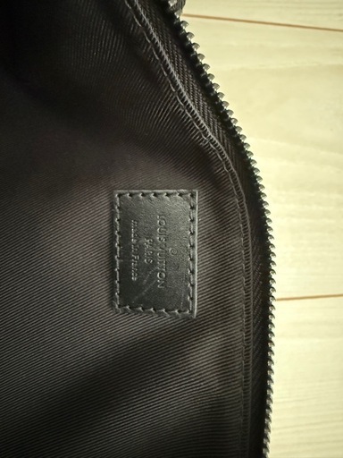 LOUIS VUITTON（ルイ・ヴィトン）　クリストファー・バムバッグ