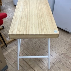 IKEA LILLASEN ライティングデスクの画像
