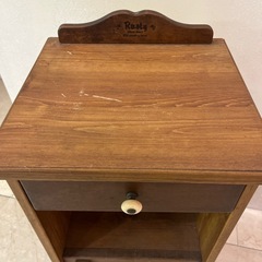 山小屋で使用 レトロ北欧テイスト 収納ラック サイズ31×33×80cmの画像