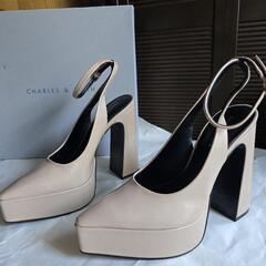 Charles & Keithパンプスの画像