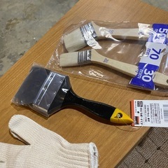 新品未使用　ペンキを塗る時の 刷毛 3点セットの画像