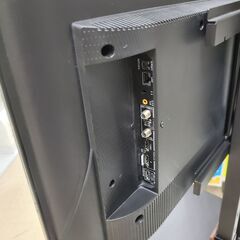 J1195【リユースのサカイ柏店】TCLジャパンエレクトロニクス　40型液晶TV　TVスタンド付き　40S515　2021年製　クリーニング済み　参考価格37,400円の画像