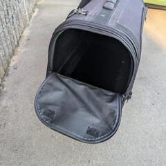 ペットキャリーケース黒(小型犬中型犬用)の画像