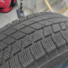 ブリジストン スタッドレスタイヤVRX3 195/65R15の画像
