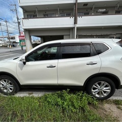 日産　エクストレイルの画像