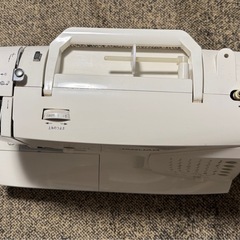 コンピュータミシン　フットコントローラー付きの画像