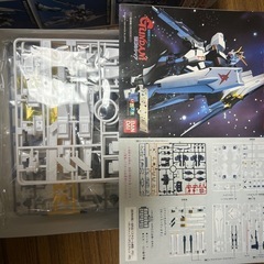ニューガンダム　プラモデルの画像