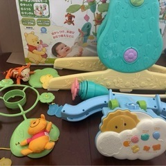 くまのプーさん　えらべる回転6wayジムにへんしんメリー　プーメリーの画像