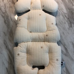 美品　Combi  チャイルドシート＆ベビーカーsetの画像
