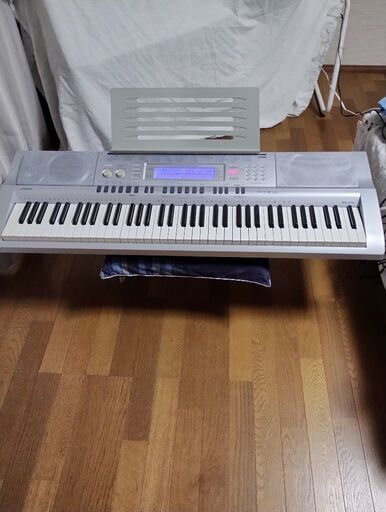 CASIO WK-210 電子キーボード Amazon.co.jp: CASIO ハイグレードキーボード 76鍵 標準ピアノ