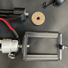 スマホスタンド、三脚2つセットの画像