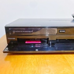 TOSHIBA ブルーレイレコーダーの画像