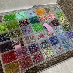 ビーズ　ハンドメイド　パーツ　多数まとめの画像