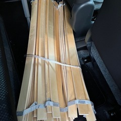IKEA ベットフレーム ベッドベース(すのこ)2点ずつのセットの画像