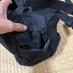 adidasショルダーバッグの画像