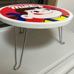ペコちゃん　ミニテーブルの画像