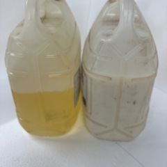 ハクリ剤と高光沢ワックスの画像