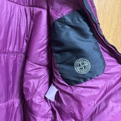 STONE ISLANDダウンジャケットの画像