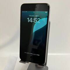 お盆限定価格【純正バッテリー100%】iPhoneSE 第3世代 64GB SIMフリーの画像