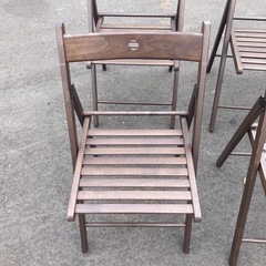 【kj175】IKEA イケア フロースヴィ 折りたたみチェア 椅子 ブラウン アウトドア キャンプ ミーティング 色々なご用途に　検)一人暮らし　ファミリー　冷蔵庫　洗濯機　オフィス　事務　テーブル　ラック　収納　家具　ソファ　キッチンの画像