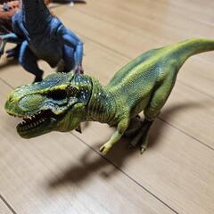 恐竜　おまけありの画像