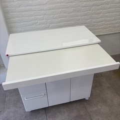 キッチンキャビネット　キッチンカウンター　ダストボックス　ゴミ箱収納　　の画像