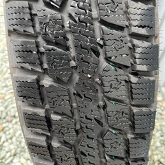 ジムニー16インチ　スタッドレスタイヤホイールセット　トーヨーオブザーブWTRの画像