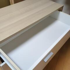 チェスト　キャスター付きの画像