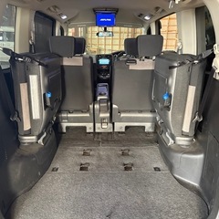 セレナ ライダー 4WD ナビ フリップダウンモニターの画像