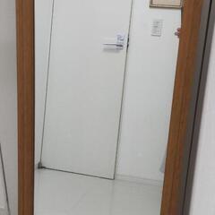 鏡の画像
