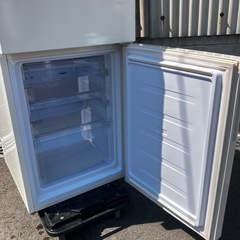 アイリス冷凍冷蔵庫 153L IRSN-15B-CWの画像