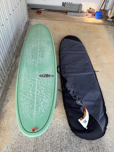 CREATURES クリエイチャー ハードケース ミッドレングス 8'0