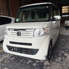 エヌボックス プラス 4WD 車中泊 キャンピングなどにも！の画像