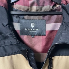 ブラックレーベル　クレストブリッジ　マウンテンパーカー　 L L バーバリーの画像
