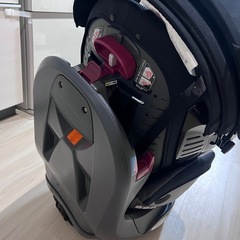 チャイルドシート aprica 日除け付きの画像