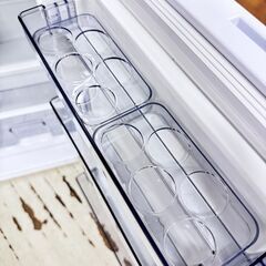  24825  一人暮らし2D冷蔵庫 Abitelax 2023年製 139L ◆大阪市内・東大阪市他 6,000円以上ご購入で無料配達いたします！◆ ※高槻・枚方方面◆西宮・尼崎方面◆生駒方面　それぞれ条件付き無料配送あり！            の画像