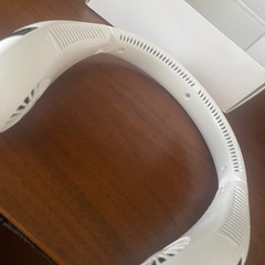 首掛け式扇風機の画像