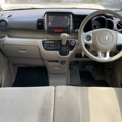 ホンダ　N-BOX 車検8年1月迄　すぐ乗れる　乗って帰れる　スマートキー　左パワスラ　ETC ナビ　フルセグ　DVDの画像