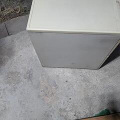 キャスター付き収納の画像