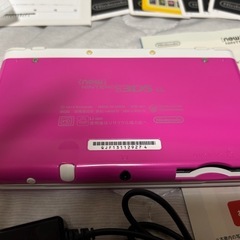 new nitendo 3ds ピンクホワイトLL 美品の画像