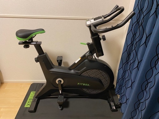 【おまけ付き美品】基本引き取りのみトレーニングベンチとエアロバイクセット ミニフィットネスバイク 足漕ぎ ペダル ローラー トレーニング