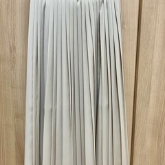 【最終値下げ‼️】ユニクロ　アシンメトリープリーツスカート　美品の画像