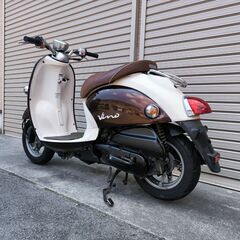 ビーノ 4ストモデル ブラウン 原付 バイクの画像