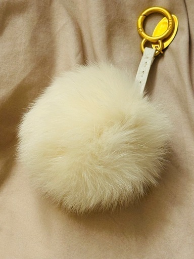 FENDI フェンディ ポンポンチャーム 美品 フェンディ FENDI ポンポンチャーム ファー ユニセックス