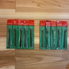 新品未使用未開封　工具　卓上糸のこ盤の画像