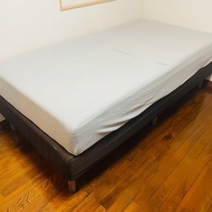 シングルベッドの画像