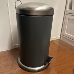 【IKEA ゴミ箱 MJÖSA】の画像
