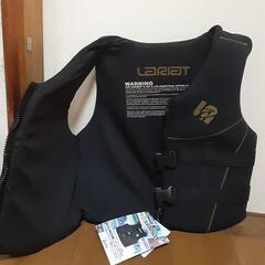 カッコいい　ライフジャケット　フリーサイズの画像
