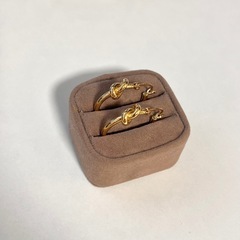 【ピアス&リング】ノットデザイン  18Kメッキの画像