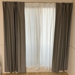 ニトリ　カーテン　グレー　の画像